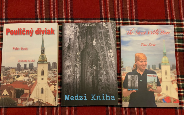 Balík kníh: 1x kniha Trhovisko Miletičova + všetky 3 doteraz vydané knihy