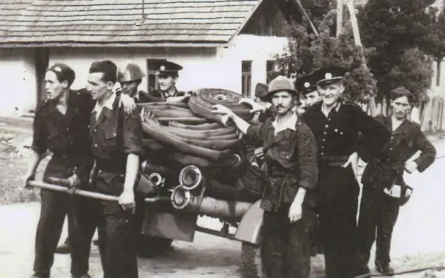 PODPOROVATEĽ HISTÓRIE