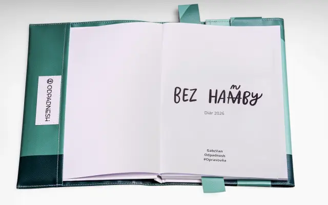 1x diár Bez hanby