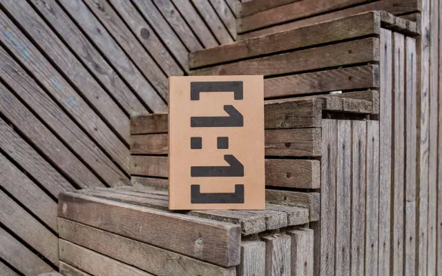 Anglické vydanie knihy Tam vonku