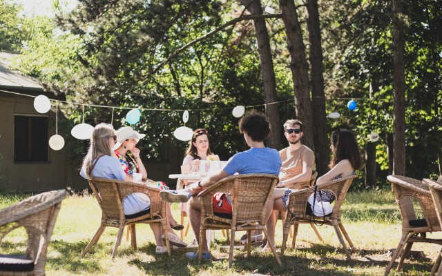 Chcem pomôcť Kolégiu a prísť na Kolégium Garden Party – exkluzívna vstupenka