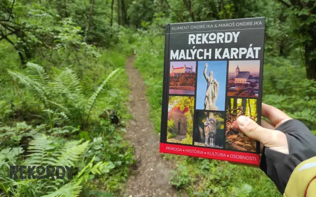 EXCLUSIVE Kniha Rekordy Malých Karpát s podpismi autorov + Rekordník 2025