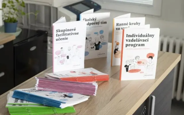 1 x balíček 5 rôznych bulletinov Inklucentra vrátane nového bulletinu o Moc v školskom prostredís podpisom