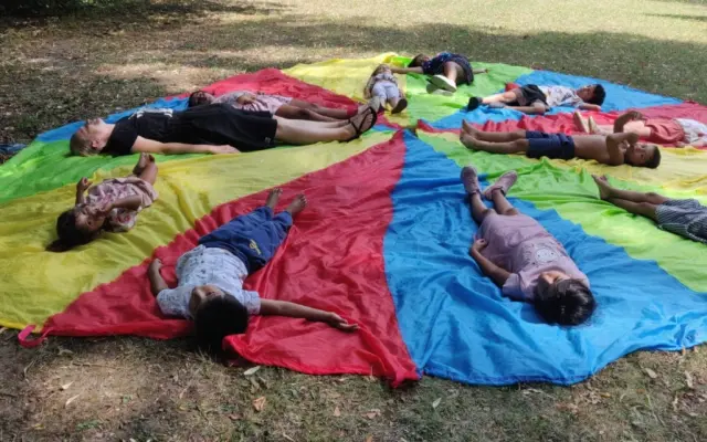 jedna knižka pre vás a jedna pre rodinu, ktorá si ju nemôže dovoliť