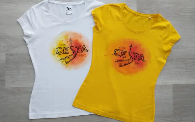 Tričko s merchom Cesta