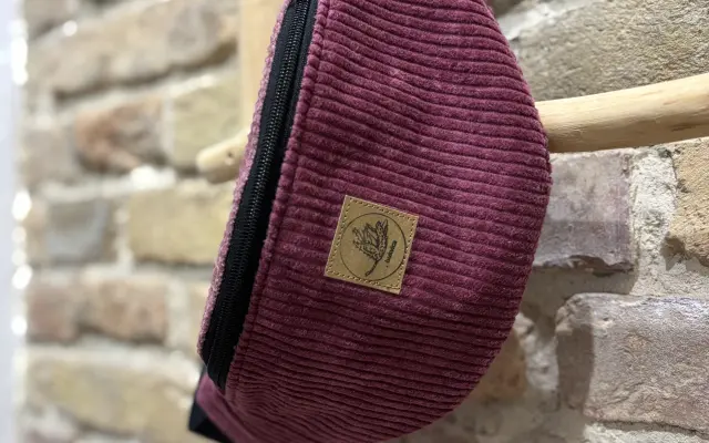 Upcyklovaná menčestrová ľadvinka