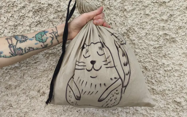 Handmade mačka vo vreci