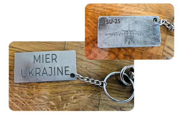 Kúsok zostreleného lietadla