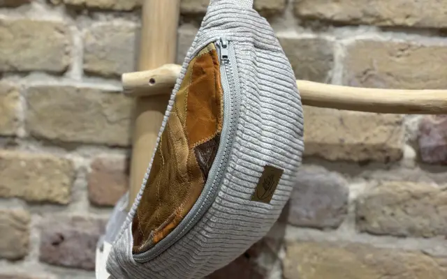 Upcyklovaná menčestrová ľadvinka